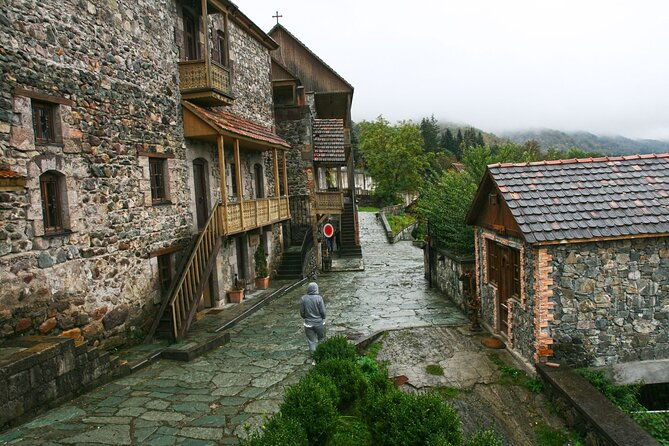 from-yerevan-lake-sevan-dilijan-haghartsin-goshavank-old-dilijan