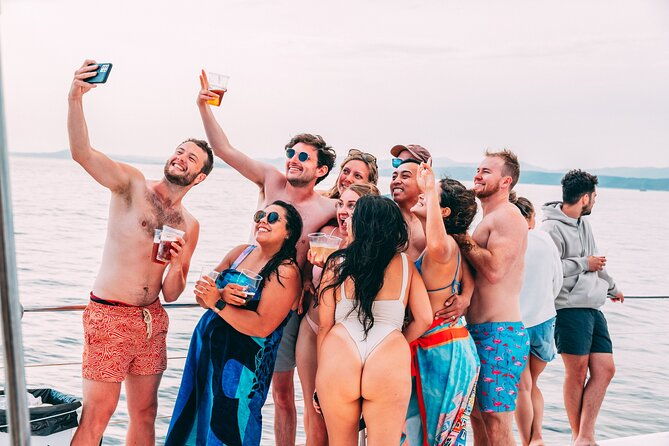 full-day-catamaran-cruise-to-hvar-pakleni-islands-with-food-and-free-drinks