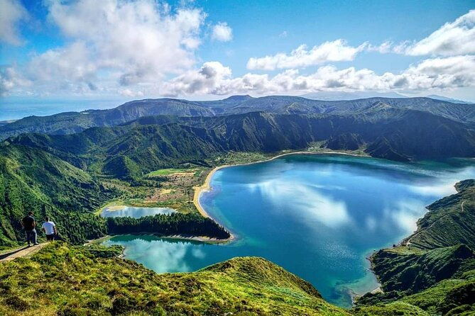 full-day-sete-cidades-lagoa-do-fogo-tour-with-lunch-west-tour