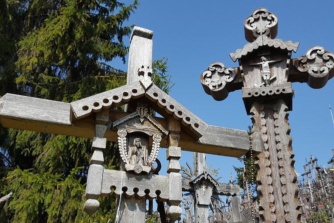 full-day-the-hill-of-crosses-tour-from-vilnius