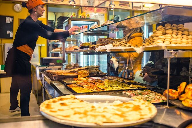 genoa-a-walking-food-tour-with-full-meal-by-do-eat-better