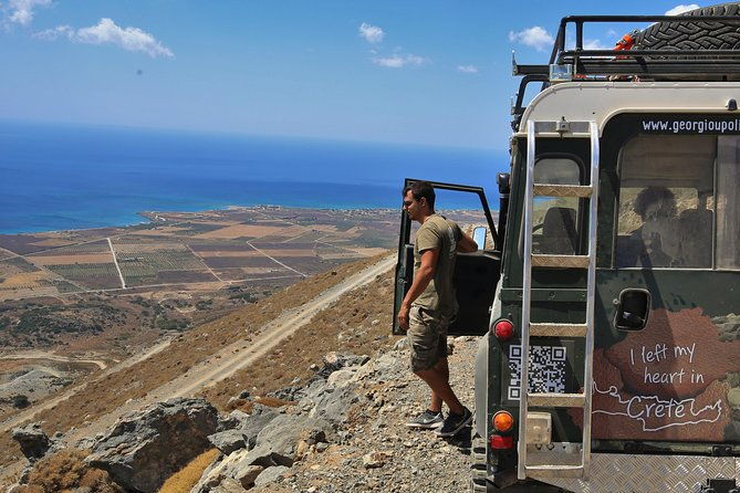 georgioupolis-safari-off-road-tours-outdoor-activities-land-rover-defender