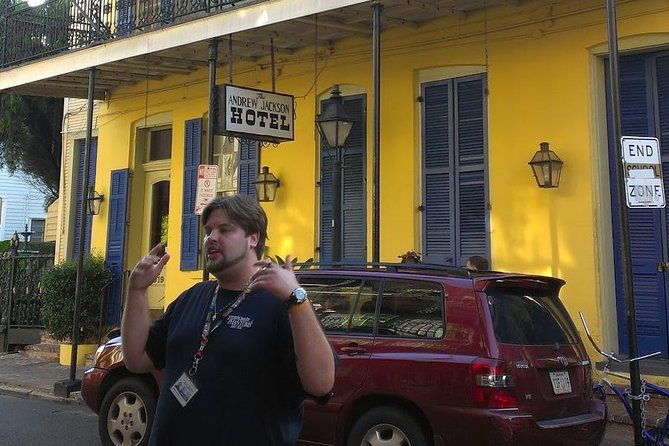 ghost-and-vampire-walking-tour-of-the-french-quarter