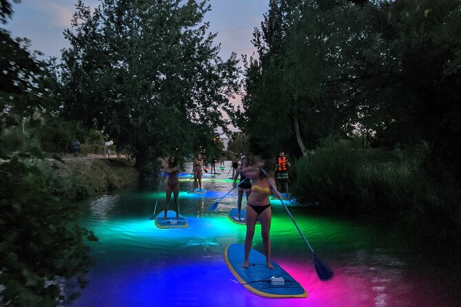 glowing-stand-up-paddle-experience-in-split