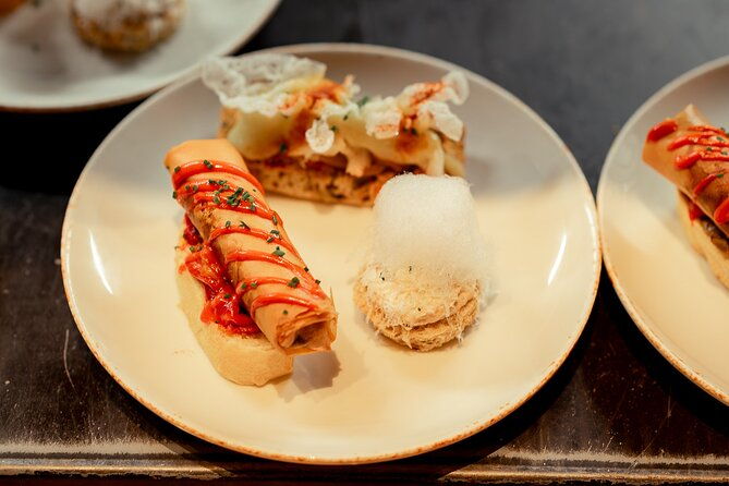 gourmet-pintxos-premium-wines-small-groups-food-tour