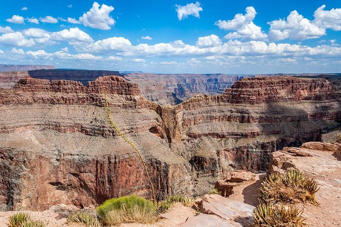 grand-canyon-hoover-dam-view-skywalk-lunch-options-free-wifi