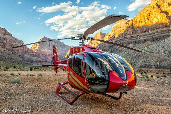 grand-canyon-west-rim-helicopter-tour-with-champagne-toast