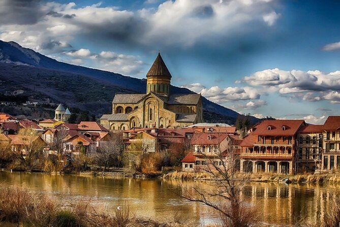 group-tour-must-see-of-georgia-in-2-days-from-yerevan