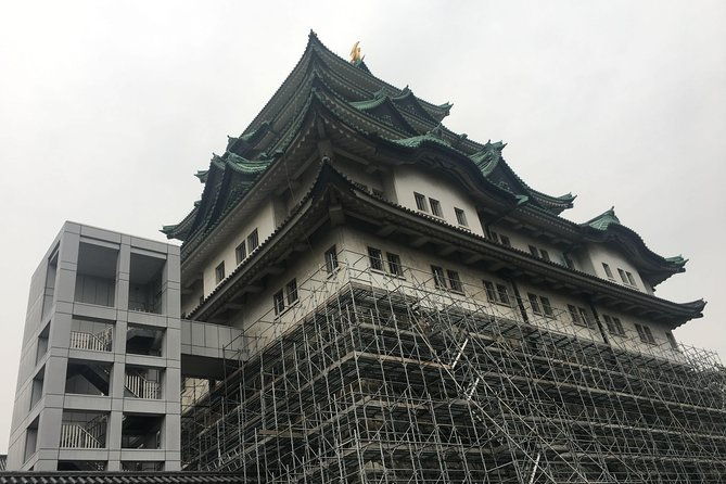 guided-half-day-touram-to-nagoya-castle-toyota-commemorative-museum