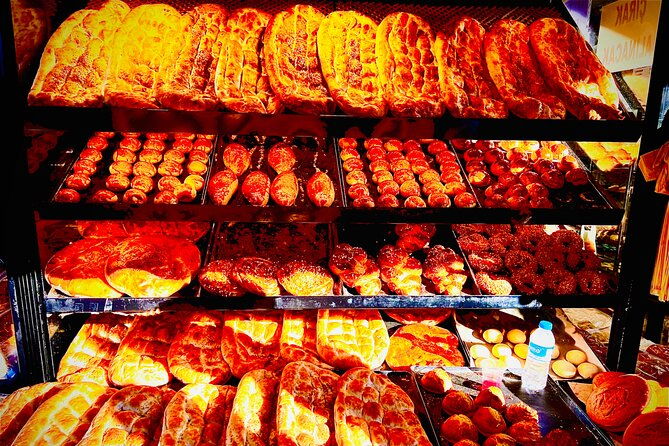 guided-street-food-tour-breakfast-in-europe-lunch-in-asia