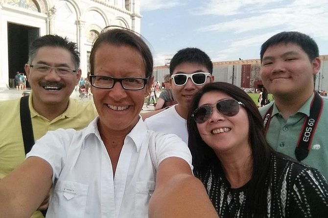 guided-tour-of-piazza-dei-miracoli-in-pisa