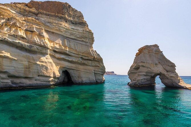 half-day-boat-tour-to-kleftiko-milos