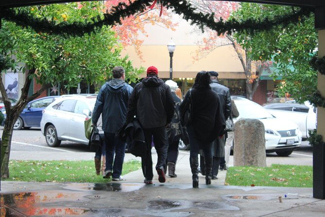 healdsburg-wine-food-holiday-walking-tour