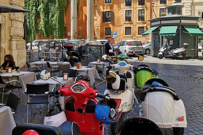 highlights-of-rome-vespa-sidecar-tour-in-the-afternoon-with-gourmet-gelato-stop