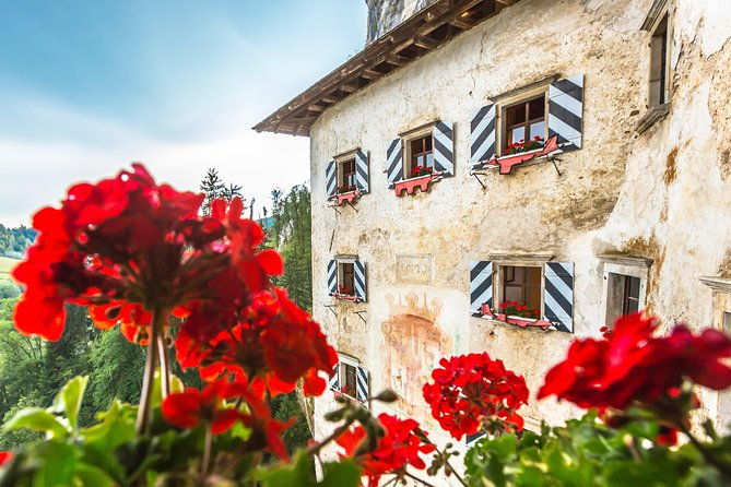 highlights-of-slovenia-postojna-bled-tickets-included