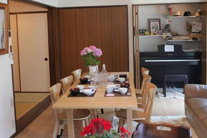 home-made-maki-sushi-class-in-fukuoka