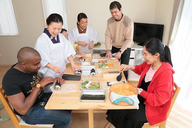 homemade-sushi-and-supermarket-tour-in-kamakura
