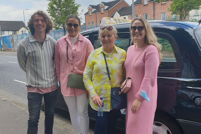 iconic-belfast-black-cab-tour