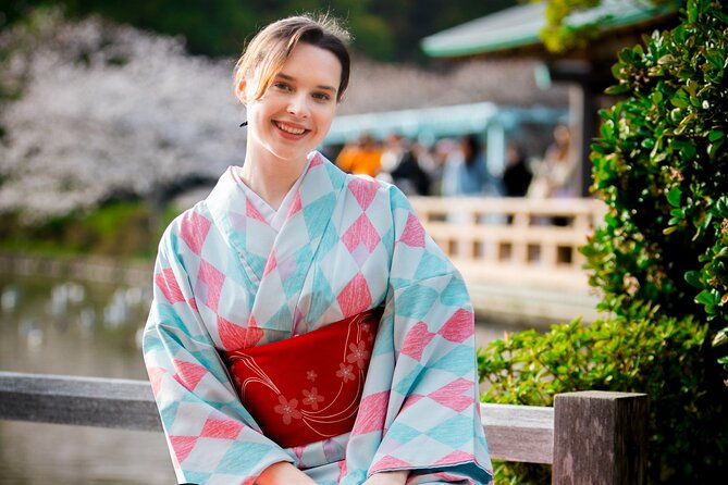 kamakura-tour-with-pro-photographer-tsurugaoka-hachimangu-shrine