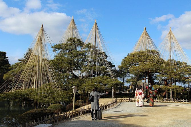 kanazawa-half-day-private-tour-local-highlights-hidden-gems