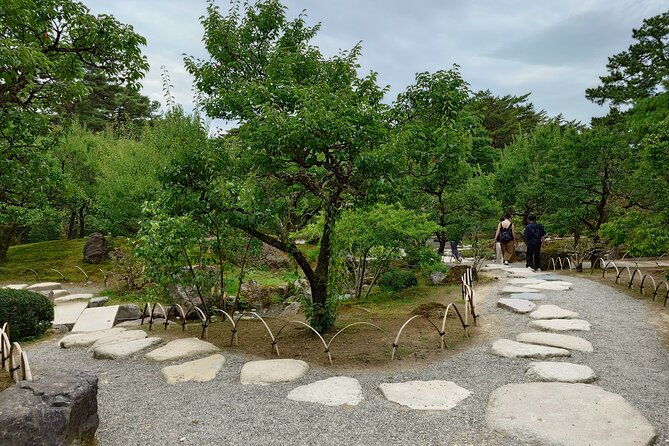 kanazawa-private-tour-with-guide-op-bullet-train-ticket