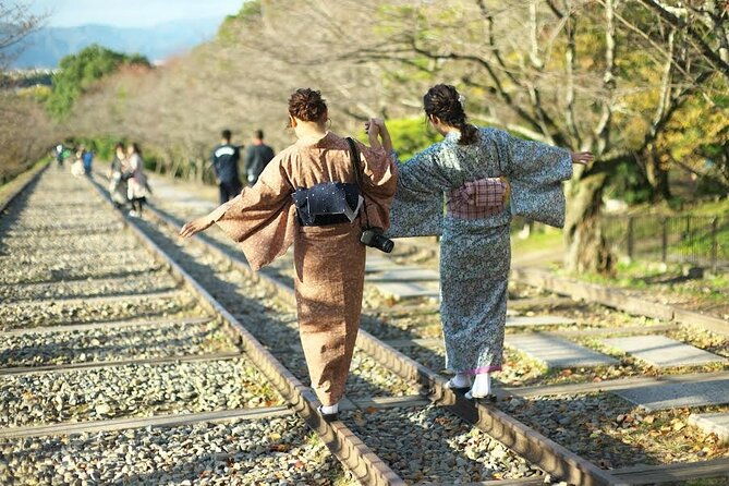 kimono-rentalkimono-experience-in-gion-kyoto