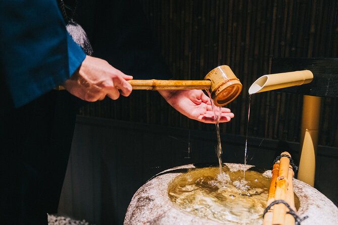 kimono-tea-ceremony-experience-at-kyoto-oritsuruya-nishiki