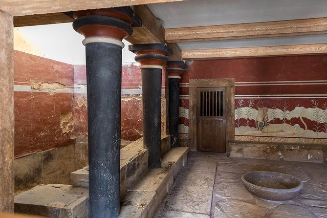 knossos-palace-guided-walking-tour