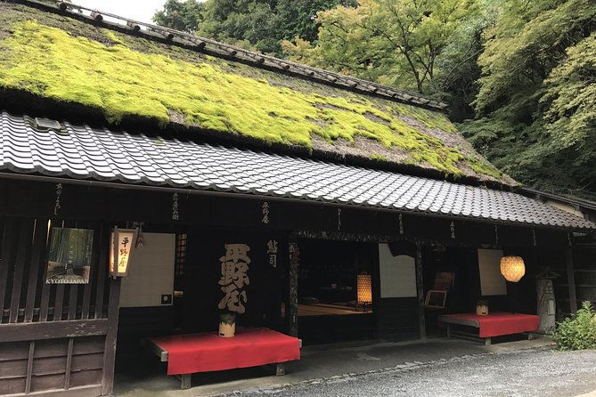 kyoto-descending-arashiyama-private