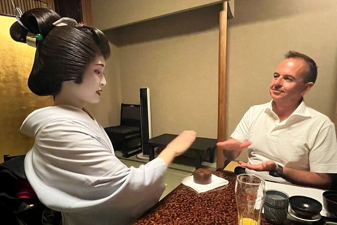 kyoto-geisha-dinner-gion-cultural-walk