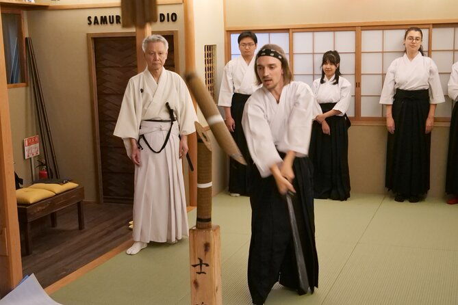 kyoto-samurai-discovery-samurai-sword-test-cutting-training
