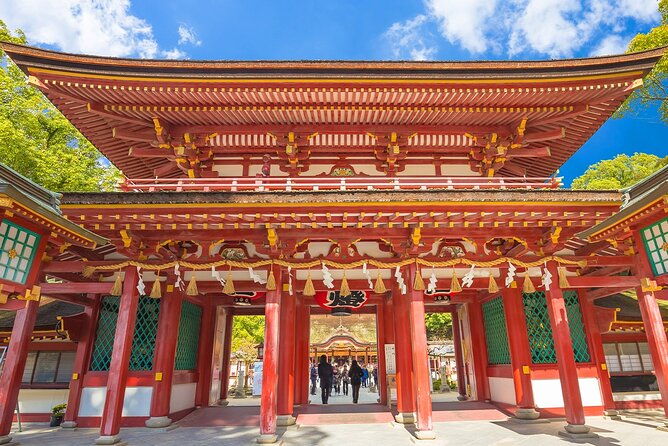 kyushu-full-day-tour-with-dazaifu-shrine-frog-temple-and-yufuin