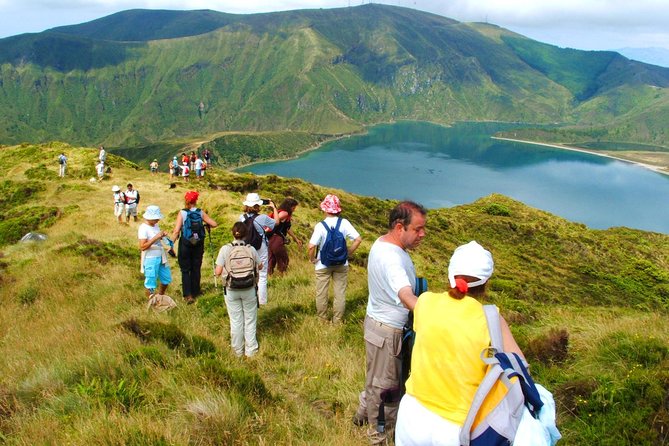 lagoa-do-fogo-walking-tour-with-lunch-from-ponta-delgada