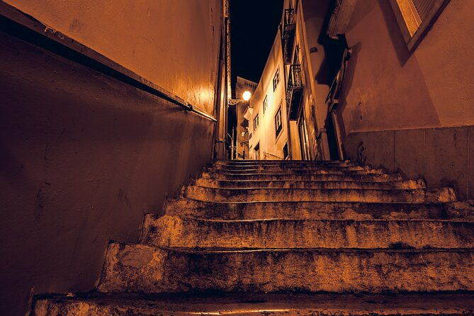 lisbon-fado-dinner-show-and-panoramic-night-tour