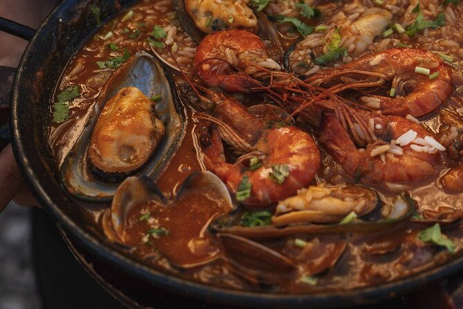 lisbon-guided-food-tour-with-dinner-and-wine-pairings