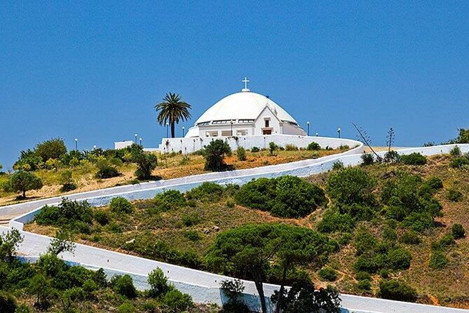 loule-market-and-town-half-day-bus-round-trip-from-albufeira