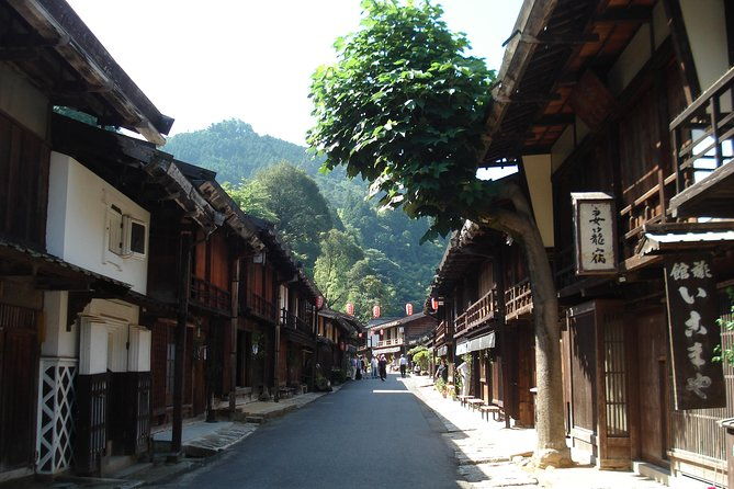magome-tsumago-nakasendo-trail-day-hike-with-government-licensed-guide