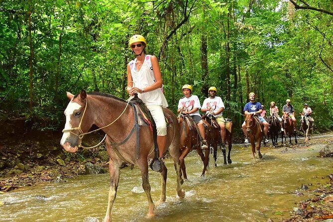 marmaris-half-day-horse-riding-through-the-rivers-and-mountains