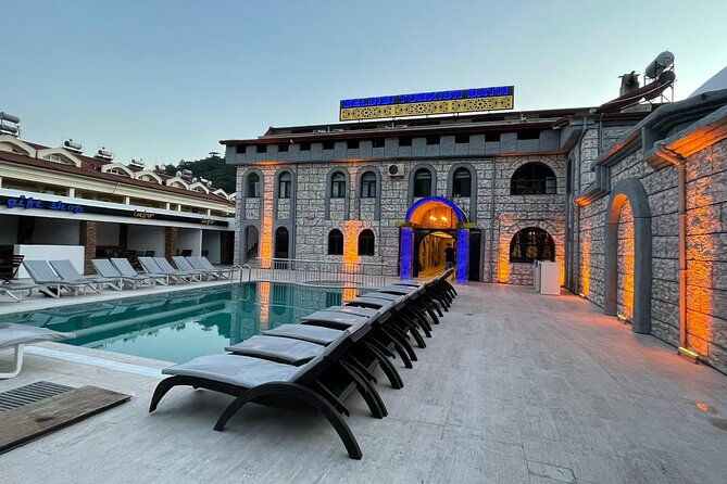 marmaris-traditional-turkish-bath-experince-with-oil-massage