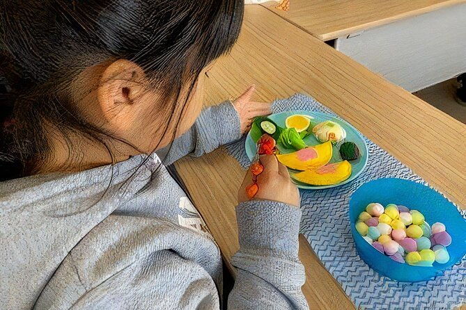 mastering-the-proper-use-of-chopsticks-in-osaka