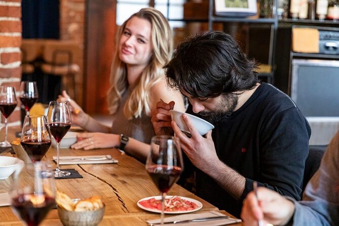 milan-navigli-food-drinks-tour-with-eating-europe