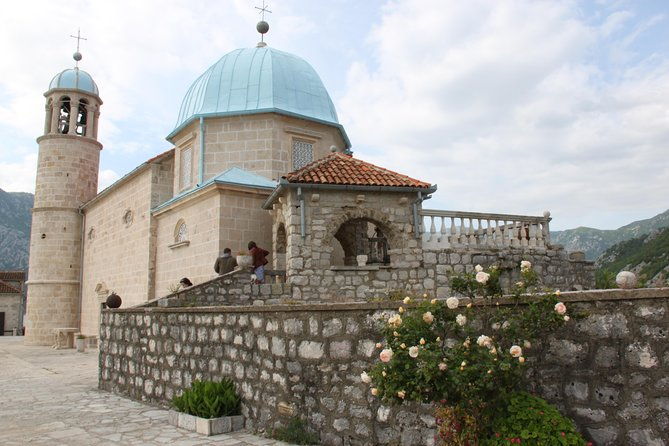 montenegro-bay-cruise-with-lunch-on-the-boat-day-trip