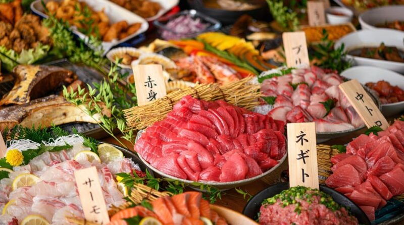 monzen-nakacho-walking-tour-with-sashimi-lunch-teamlab