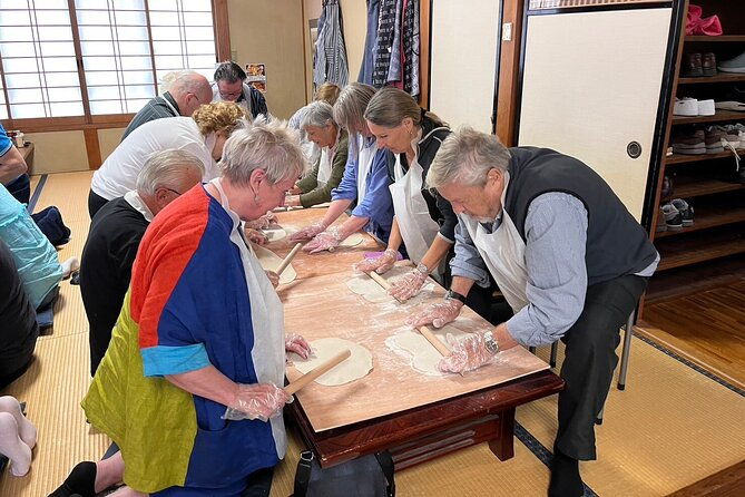 mt-fuji-shiba-sakura-festival-and-hoto-noodle-making