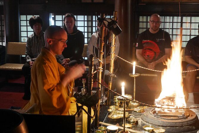 mt-inunaki-trekking-and-goma-prayer-experience-in-osaka