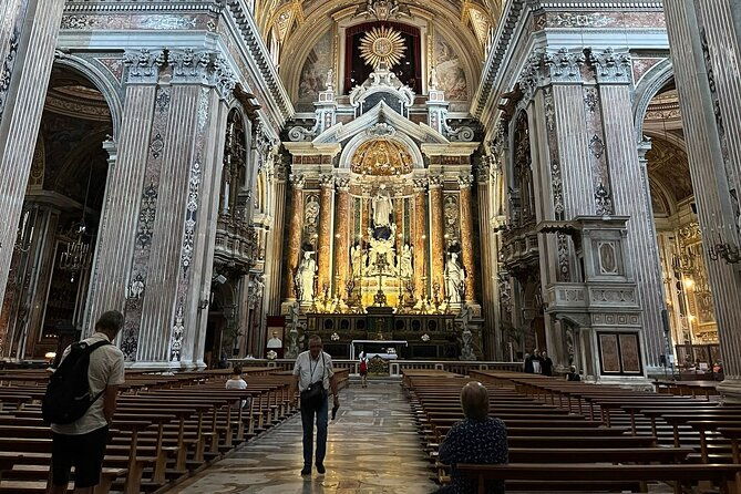 naples-historic-center-traditions-folklore-small-group-tour