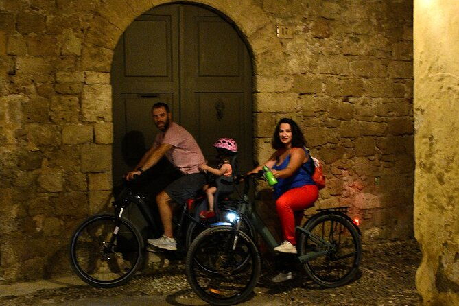night-old-town-e-bike-gastro-tour-with-drink-meze