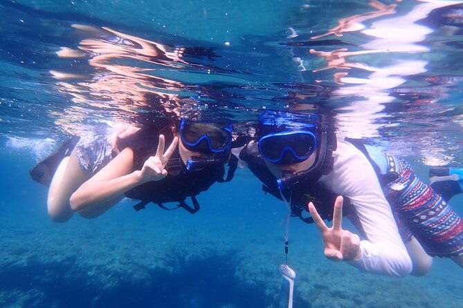 okinawa-ishigaki-blue-cave-snorkeling-tour