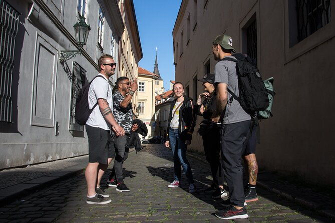 one-prague-tour-old-town-road-with-local-food-beer-%ef%b8%8f
