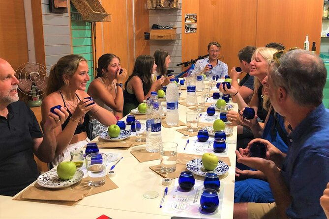 organic-olive-grove-tour-olive-oil-tasting-lunch-in-kalamata